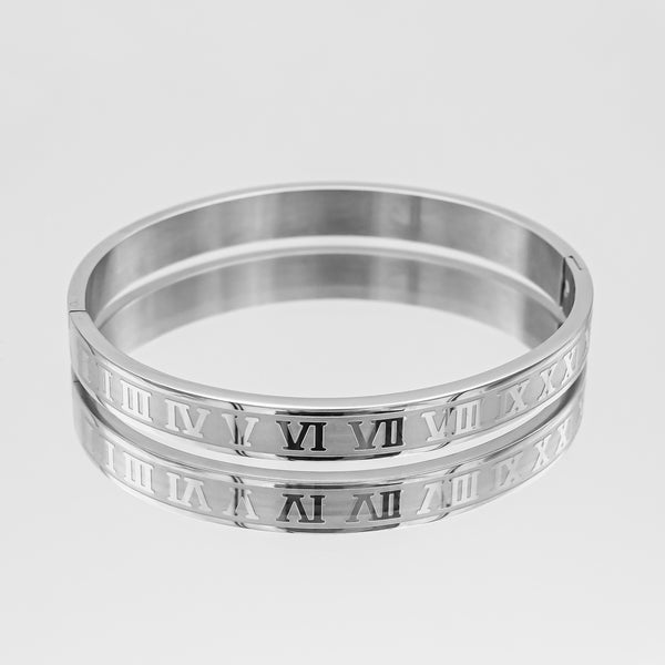 Silver Roman Numeral Mens Bracelet | ELMNT