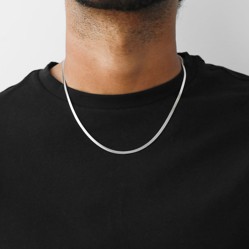 4.5mm Herringbone Chain Necklace in Solid Sterling Silver - 18
